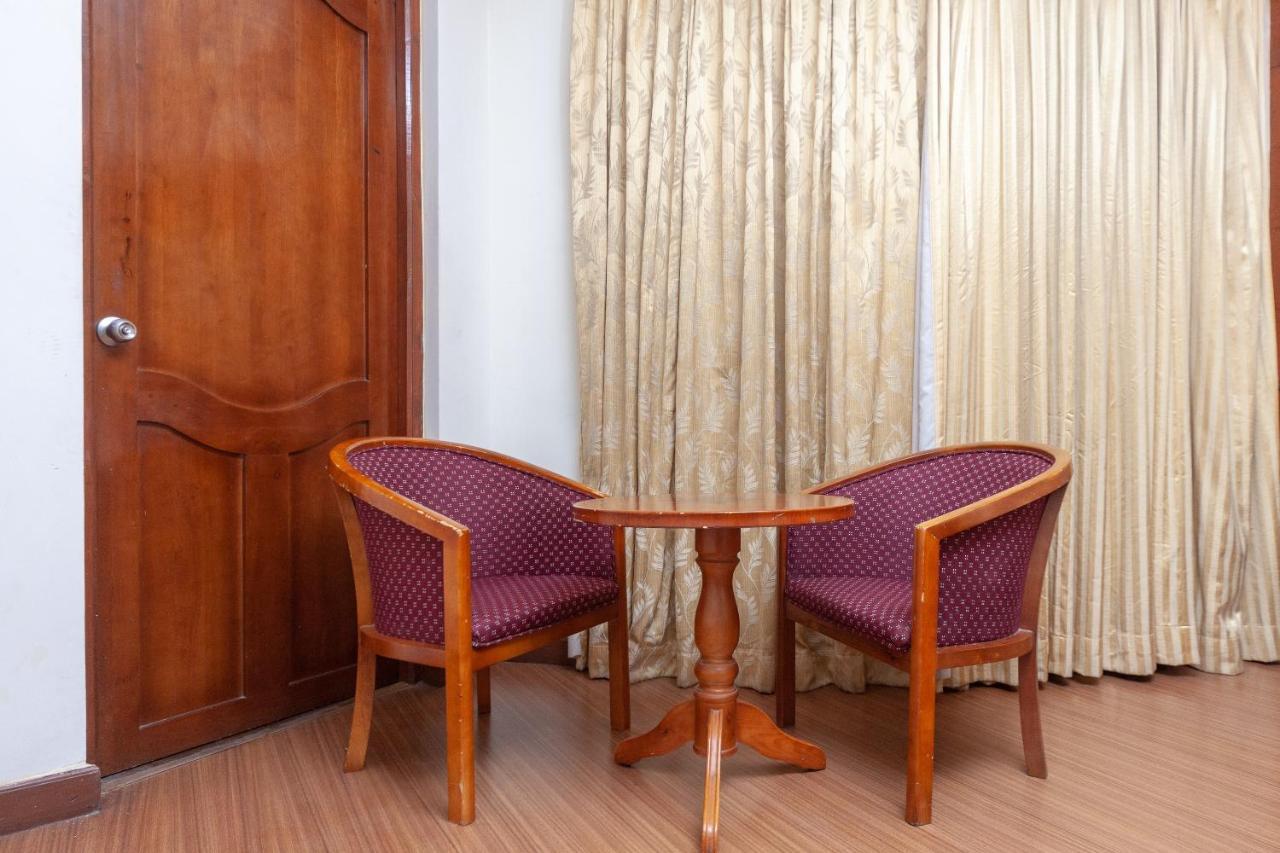 Capital O 6229 Ilara Hotels And Resorts Siruseri Zewnętrze zdjęcie