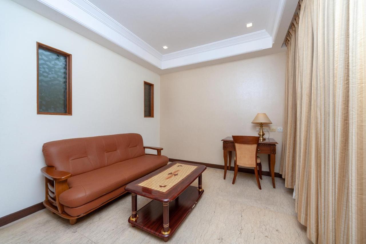Capital O 6229 Ilara Hotels And Resorts Siruseri Zewnętrze zdjęcie